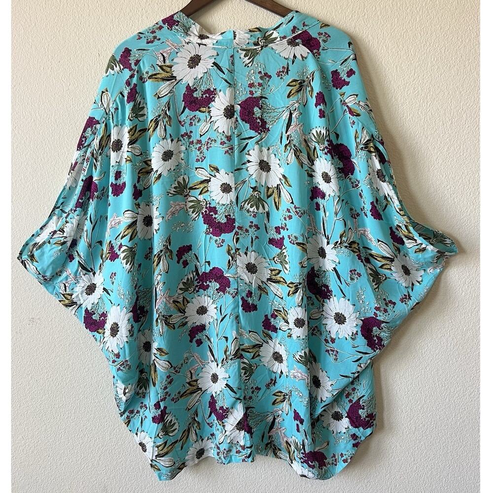 Victoria’s Secret Floral Kimono XS/S Cover Up Turquoise Beach NWT - Picture 3 of 8